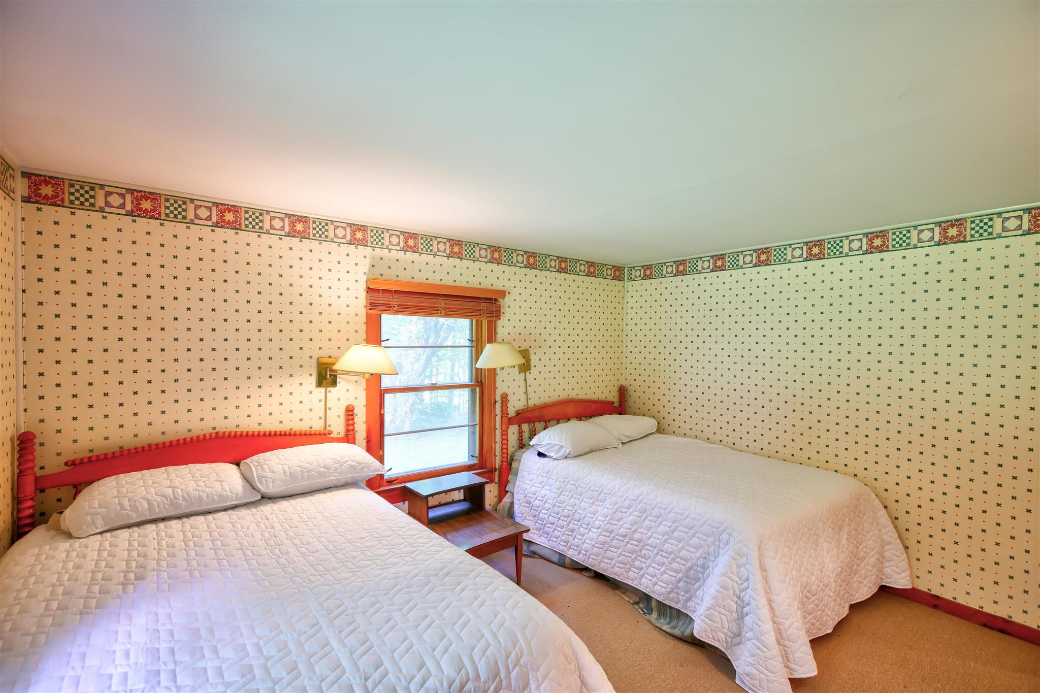 3674 Mountain Road Stowe, VT 05672 - Photo 16 of 28 Gallery Image 16