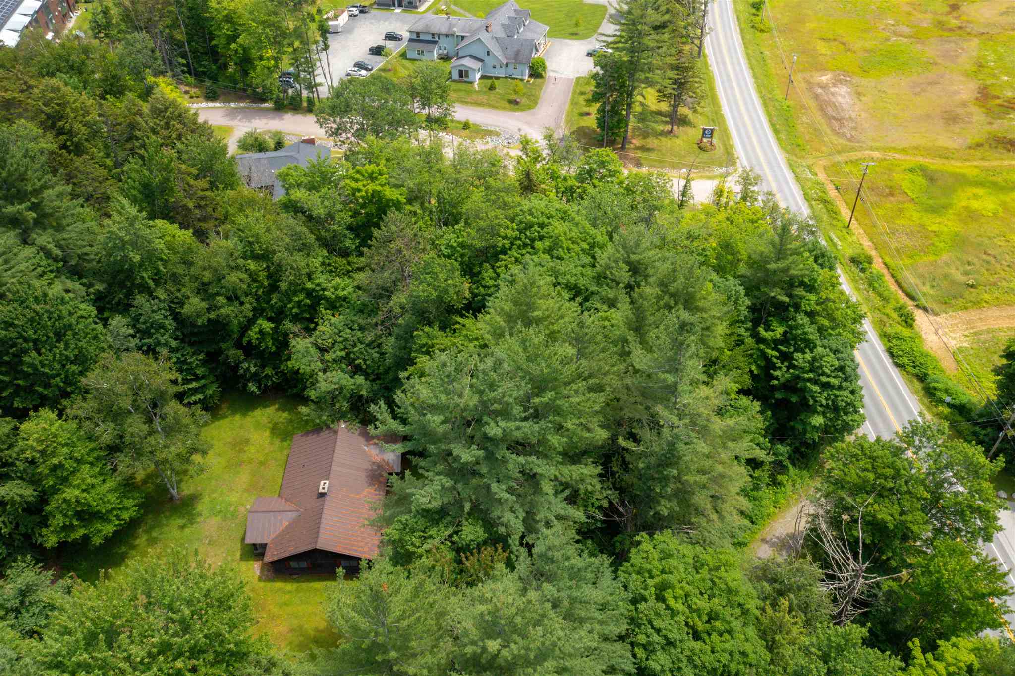 3674 Mountain Road Stowe, VT 05672 - Photo 26 of 28 Gallery Image 26