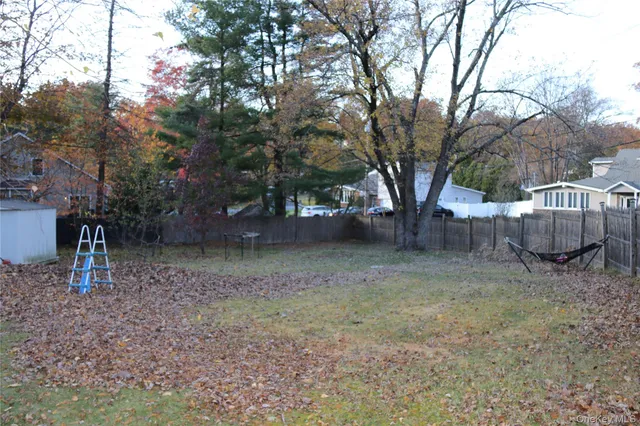 a view of open space with trees