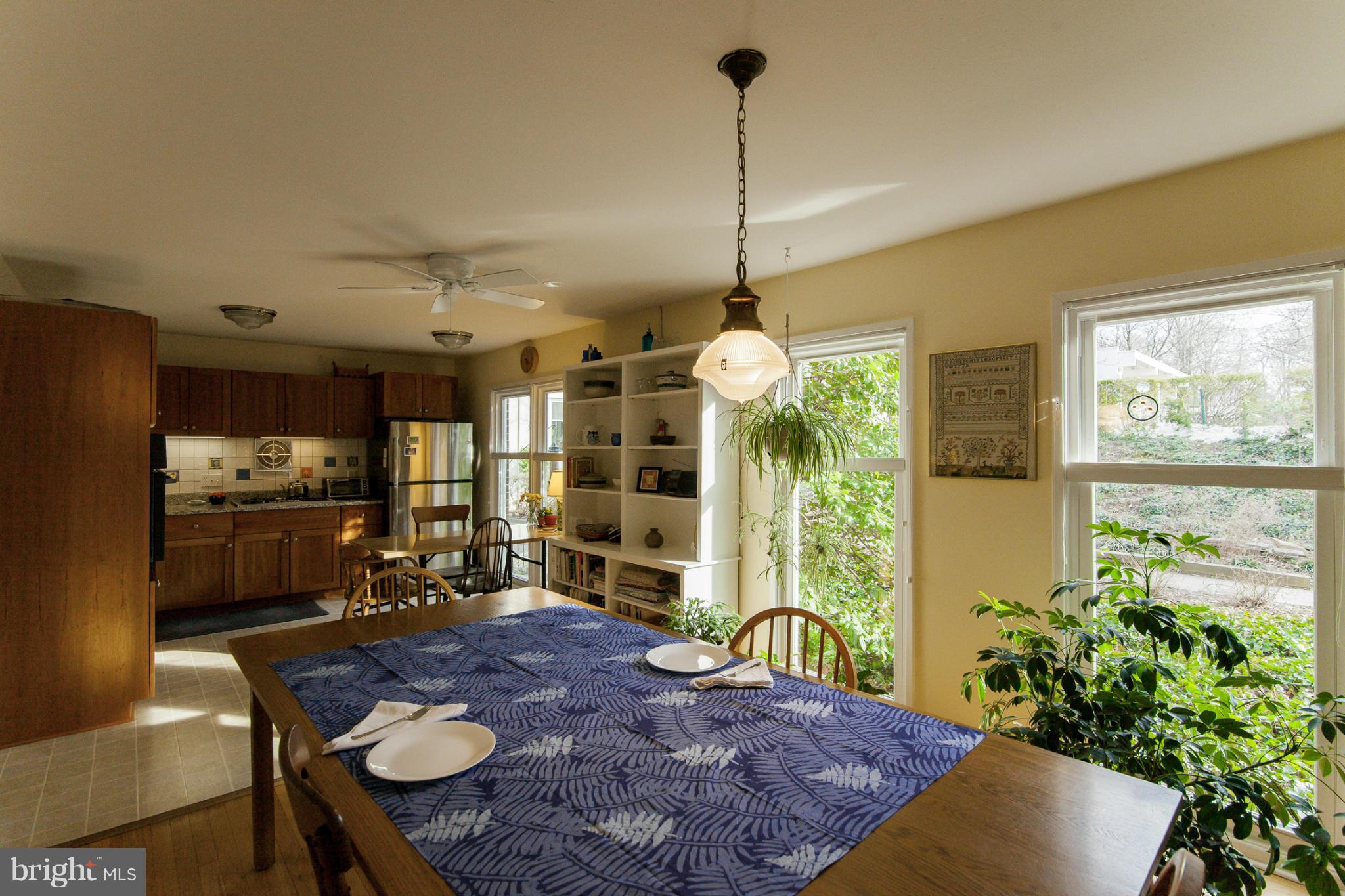 1660 Wainwright Drive Reston, VA 20190 - Photo 4 of 24 Dining Room