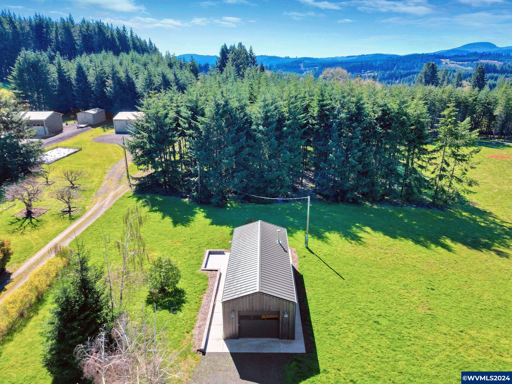 31393 Peterson Road Philomath, OR 97370 - Photo 5 of 32 Gallery Image 5