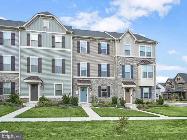 $600,000 | 6072 Fallfish Court, New Market, MD 21774