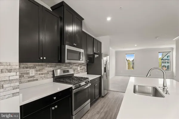 $600,000 | 6072 Fallfish Court, New Market, MD 21774