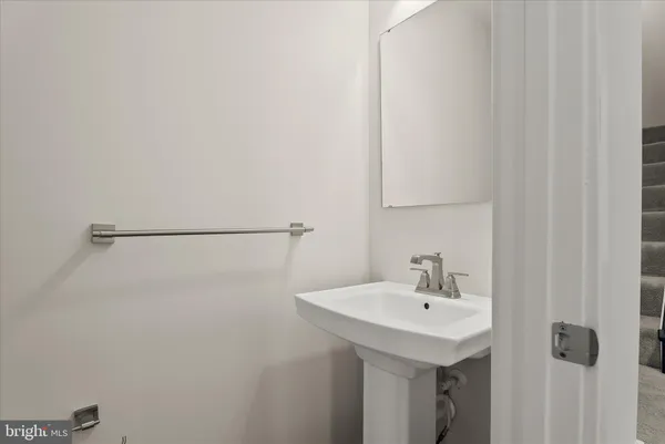 $600,000 | 6072 Fallfish Court, New Market, MD 21774