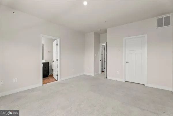$600,000 | 6072 Fallfish Court, New Market, MD 21774