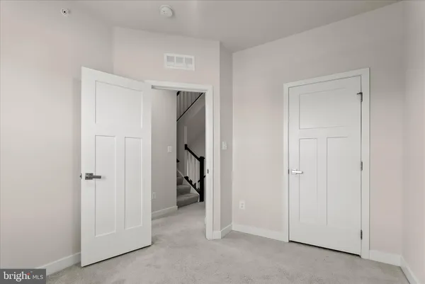 $600,000 | 6072 Fallfish Court, New Market, MD 21774