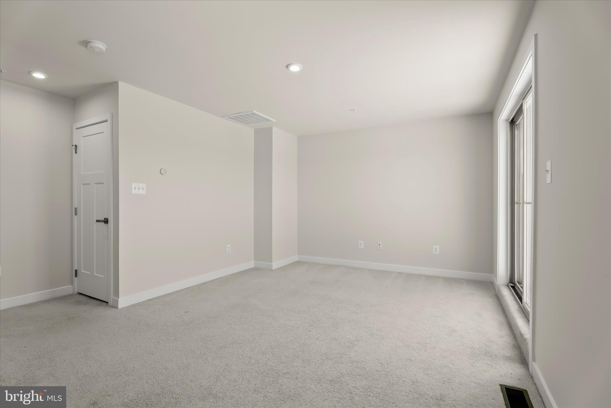 6072 Fallfish Court New Market, MD 21774 - Photo 44 of 78 Top Floor En-Suite Bedroom 5 - Rooftop Deck