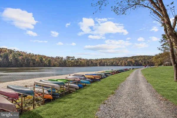 $600,000 | 6072 Fallfish Court, New Market, MD 21774