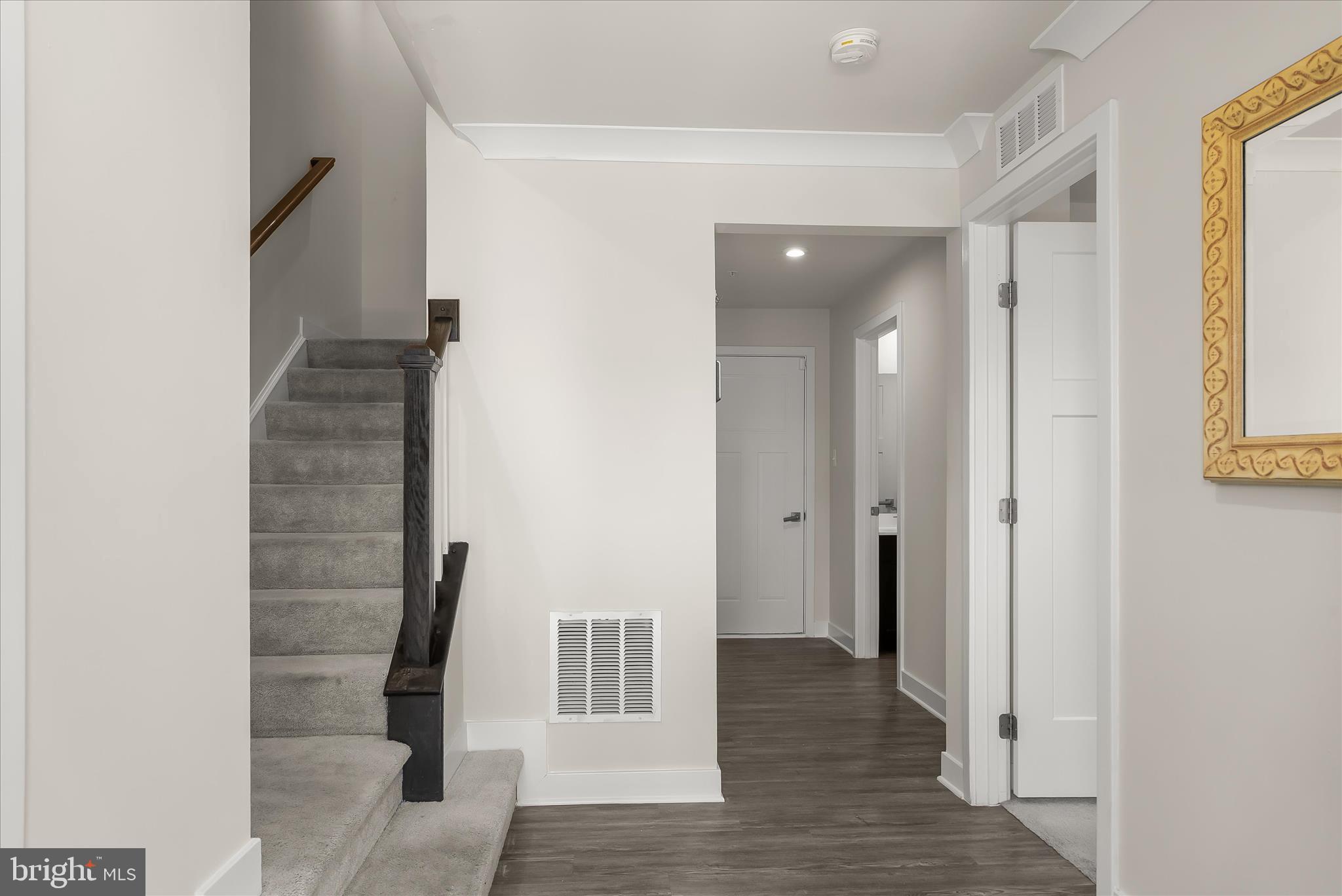 6072 Fallfish Court New Market, MD 21774 - Photo 10 of 78 Foyer - Garage Access