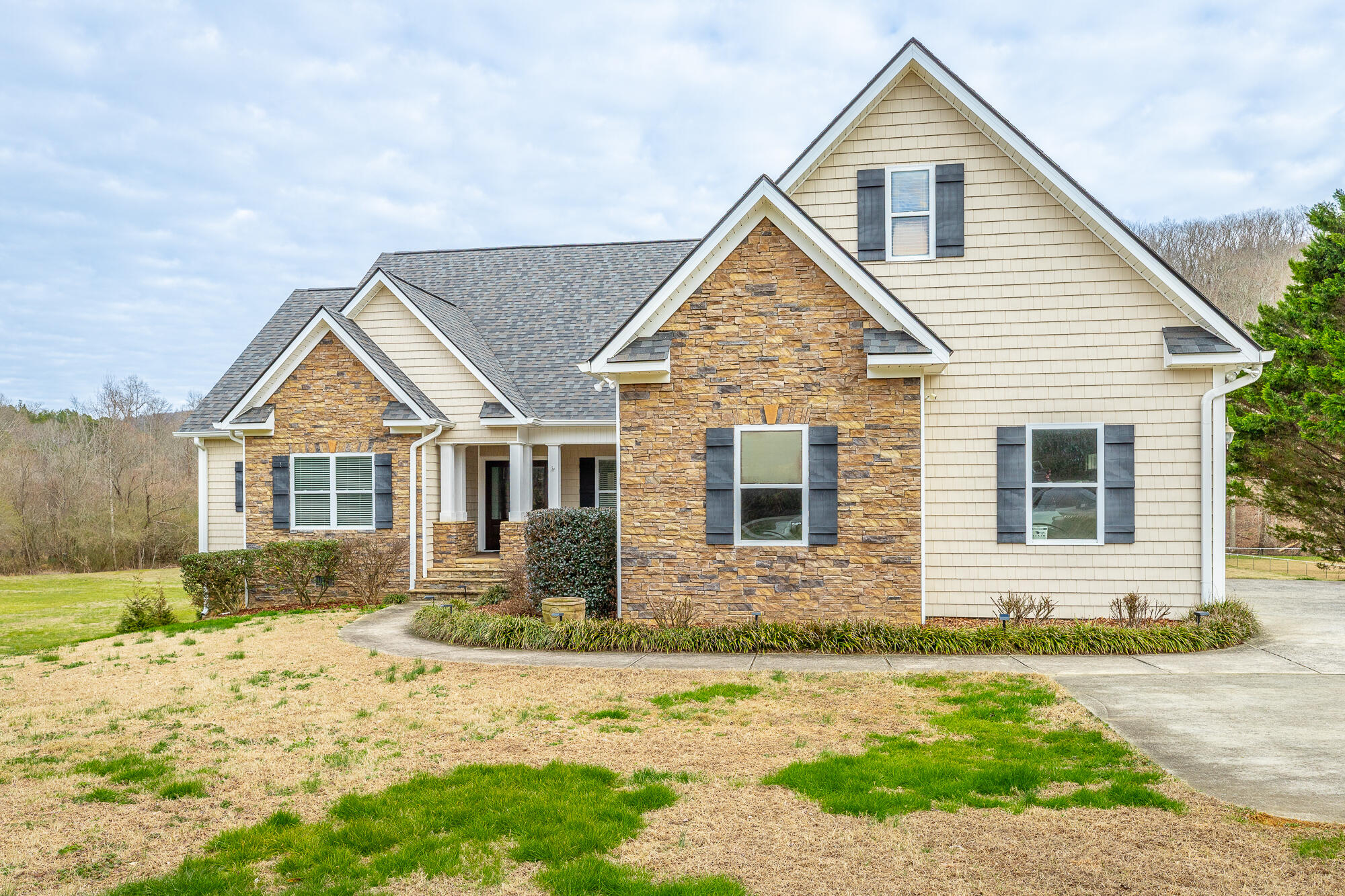 1822 Cherokee Valley Road Ringgold, GA 30736 - Photo 2 of 89 Front of the House