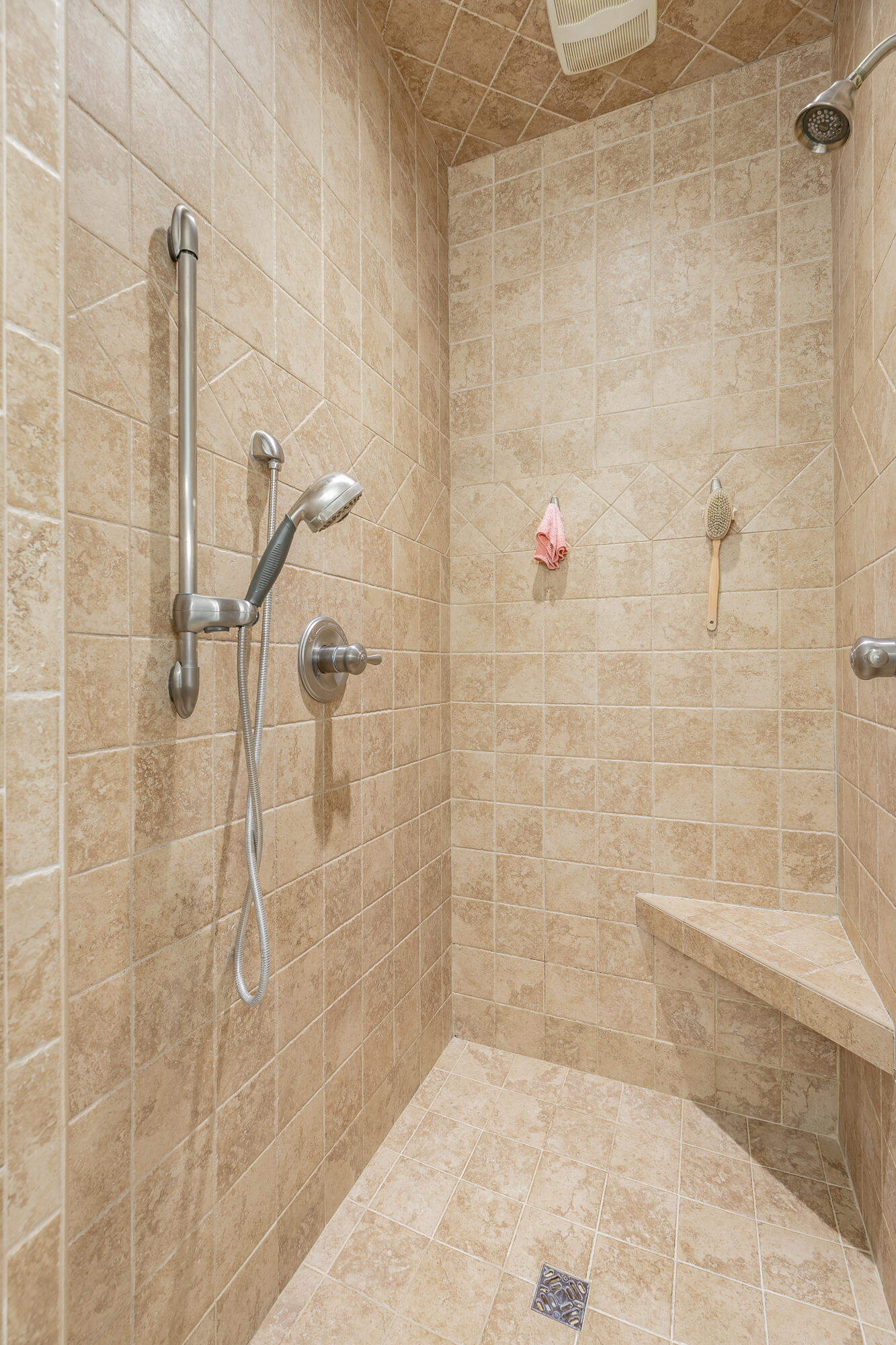 1822 Cherokee Valley Road Ringgold, GA 30736 - Photo 36 of 89 Bathroom