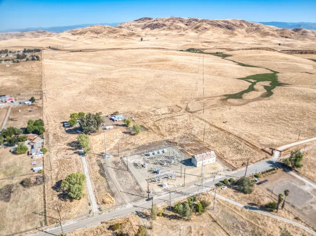 $450,000 | 6510 East Copper Avenue, Clovis, CA 93619