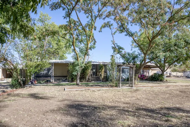 $520,000 | 6510 East Copper Avenue, Clovis, CA 93619