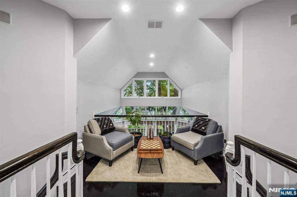 3 Kips Ridge, Unit C0003 Montclair, NJ 07042 - Photo 17 of 42