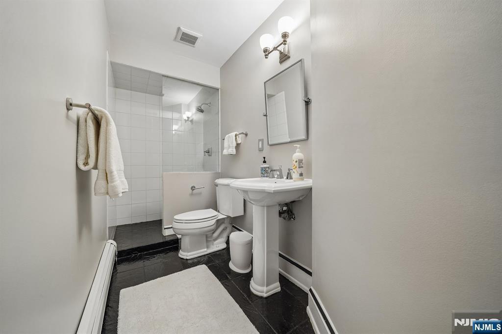 3 Kips Ridge, Unit C0003 Montclair, NJ 07042 - Photo 20 of 42