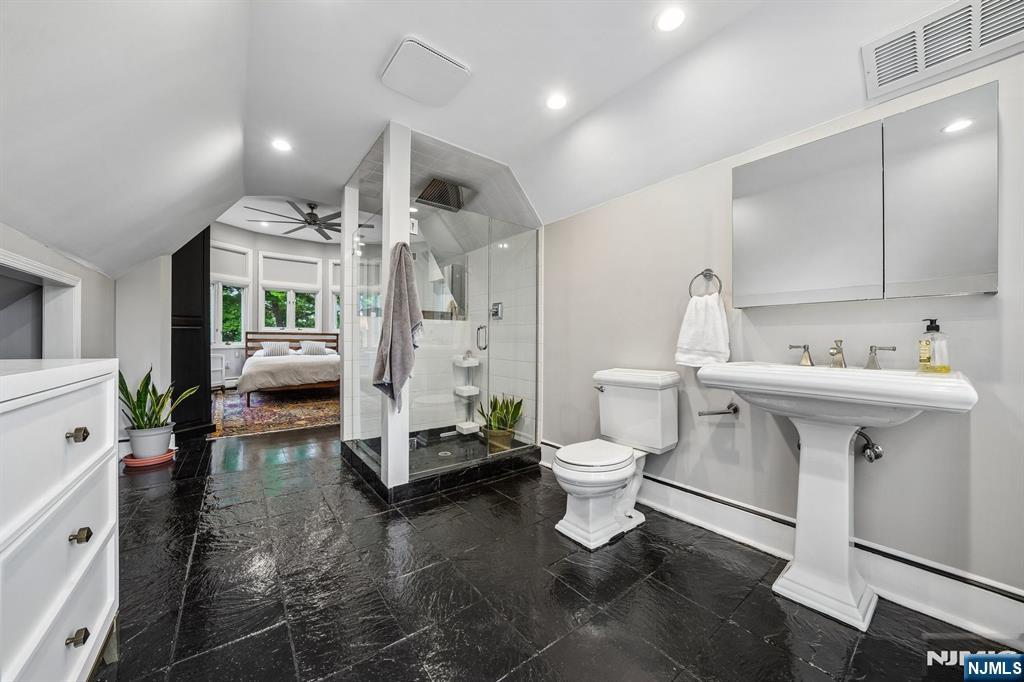 3 Kips Ridge, Unit C0003 Montclair, NJ 07042 - Photo 25 of 42