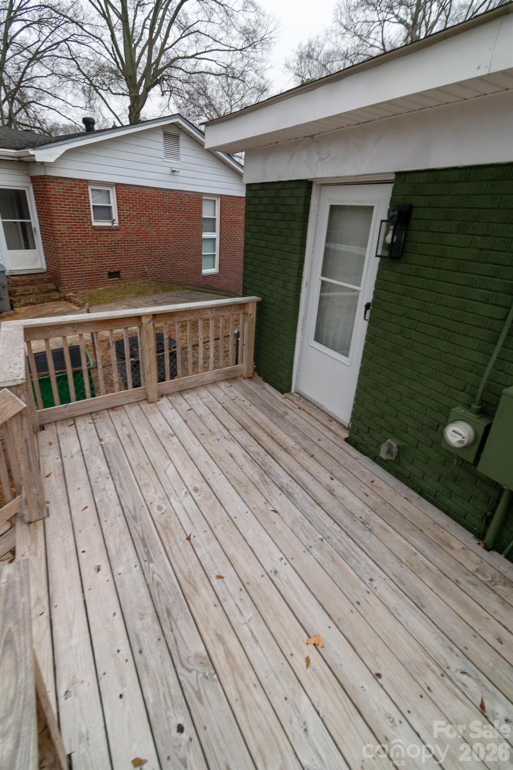621 Reeves Court Charlotte, NC 28208 - Photo 9 of 11 a view of balcony with furniture