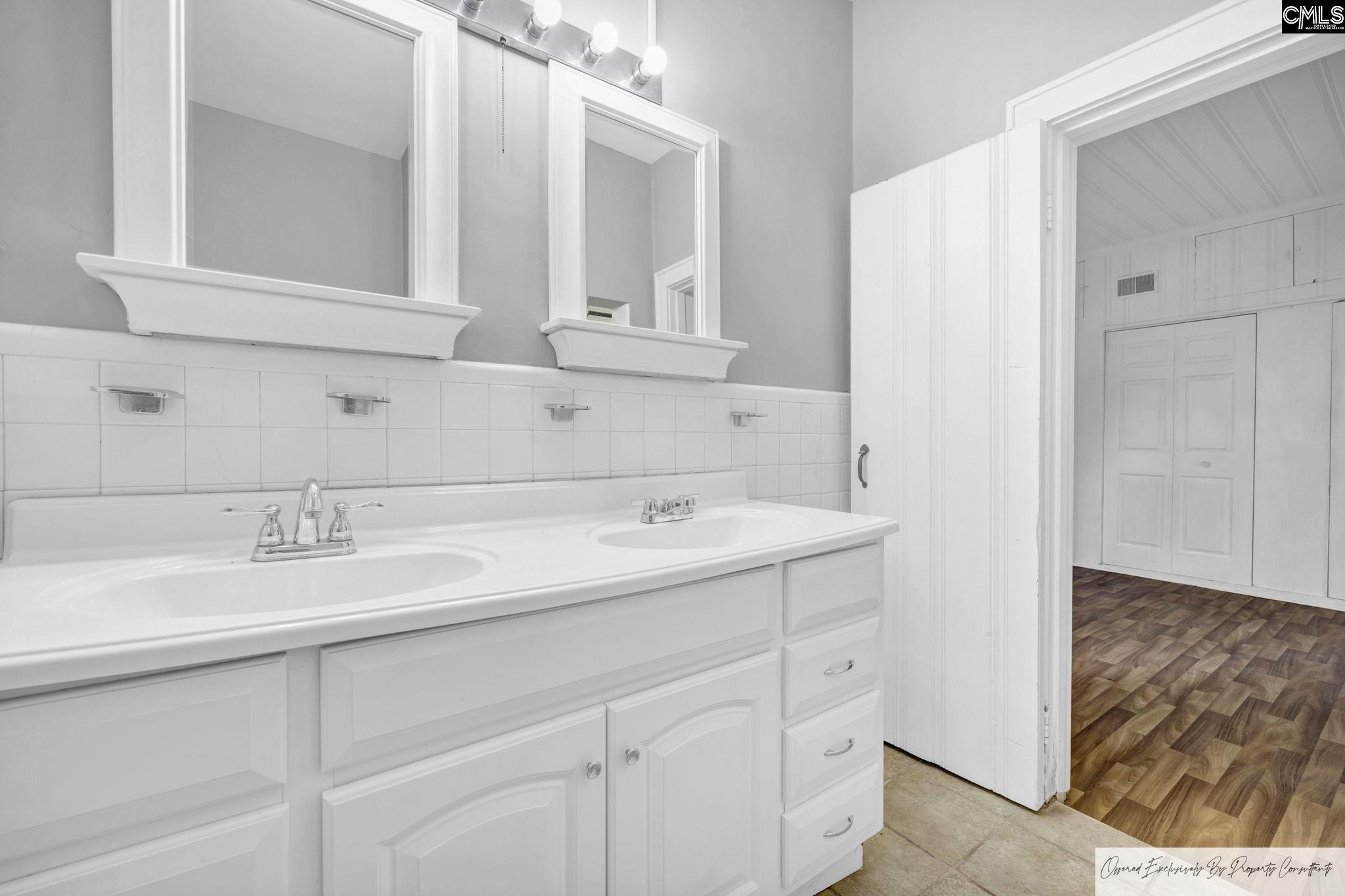 504 South Ott Road Columbia, SC 29205 - Photo 17 of 31