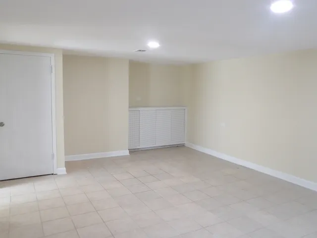 $179,000 | 15133 Diekman Court, Dolton, IL 60419