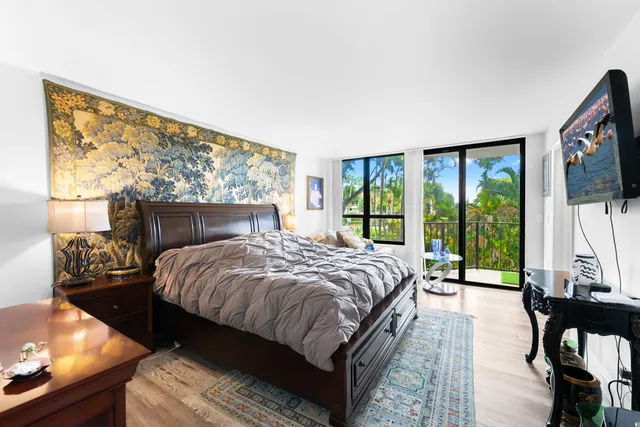 $449,000 | 799 Jeffery Street, Unit 202, Boca Raton, FL 33487