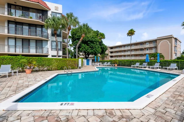 $449,000 | 799 Jeffery Street, Unit 202, Boca Raton, FL 33487
