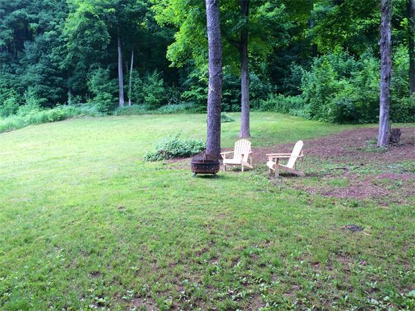 4 Yellow Farm Road Deerfield, MA 01373 - Photo 6 of 27 Gallery Image 6