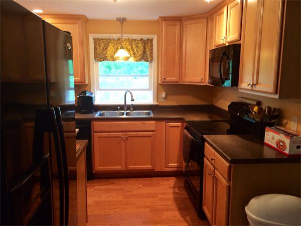 4 Yellow Farm Road Deerfield, MA 01373 - Photo 10 of 27 Gallery Image 10