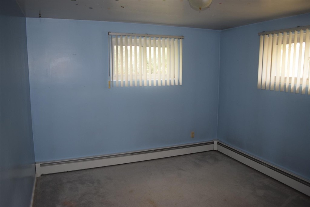 83 Davis Road Methuen, MA 01844 - Photo 14 of 21 Gallery Image 14