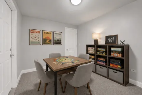 $475,000 | 728 West Addison Street, Unit G, Chicago, IL 60613