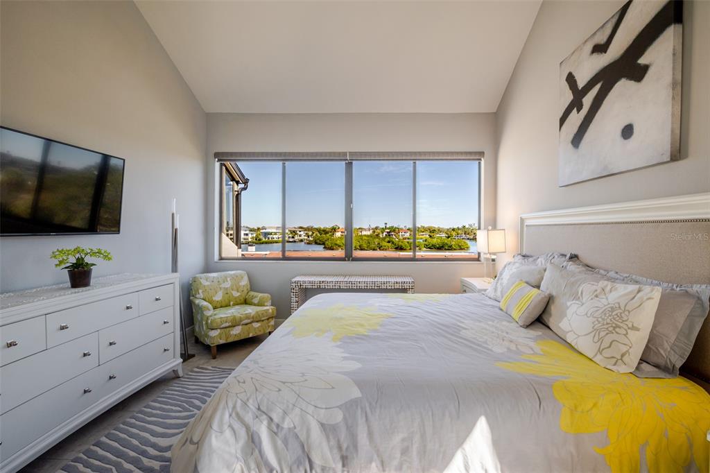 6285 Midnight Pass Road, Unit 307 Sarasota, FL 34242 - Photo 22 of 83