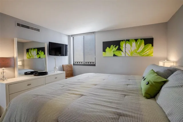 $889,000 | 6285 Midnight Pass Road, Unit 307, Sarasota, FL 34242