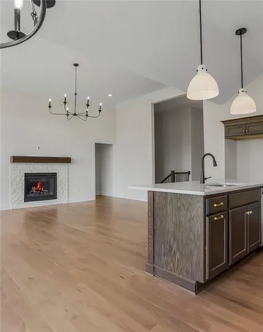 $690,164 | 3903 West 158th Terrace, Overland Park, KS 66224