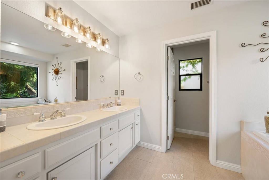 11625 Cenegal Road Atascadero, CA 93422 - Photo 15 of 54