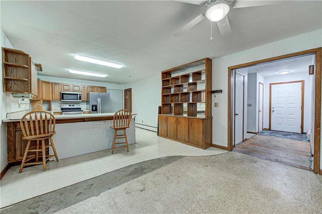 1905 Southwoods Road Anderson, IN 46012 - Photo 4 of 30 Gallery Image 4