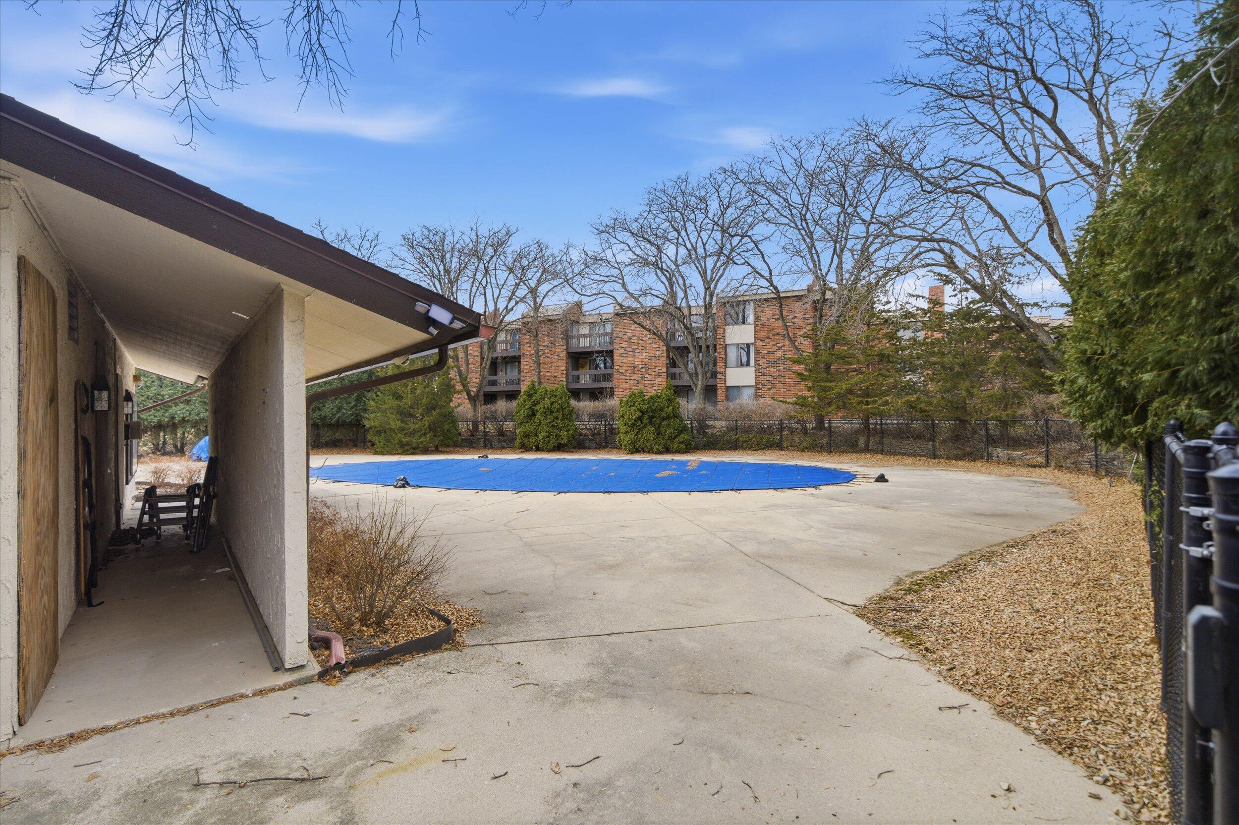 2300 Good Hope Road, Unit 340 Glendale, WI 53209 - Photo 29 of 37 29-Middle Coast-29