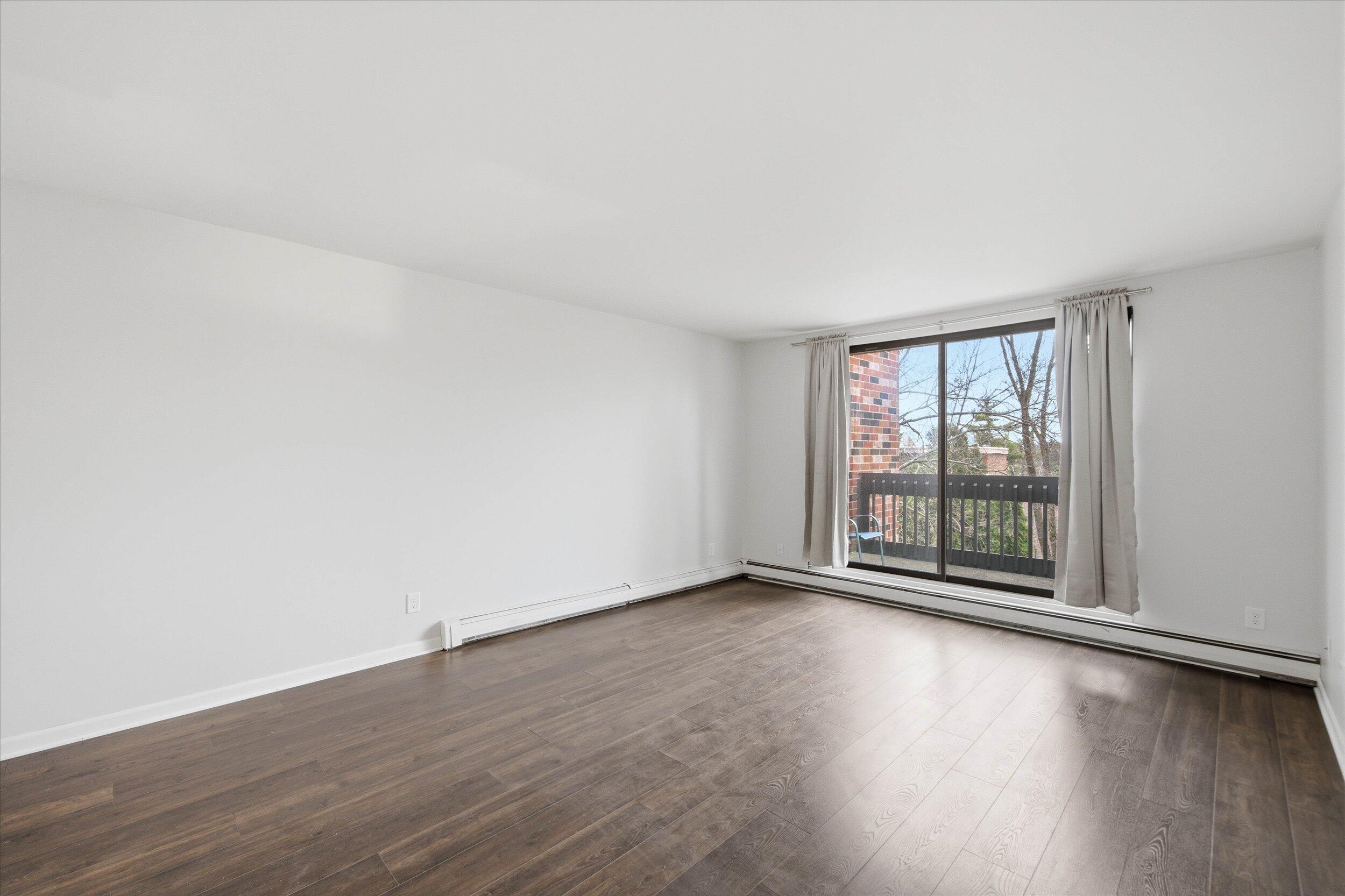 2300 Good Hope Road, Unit 340 Glendale, WI 53209 - Photo 6 of 37 05-Middle Coast-4