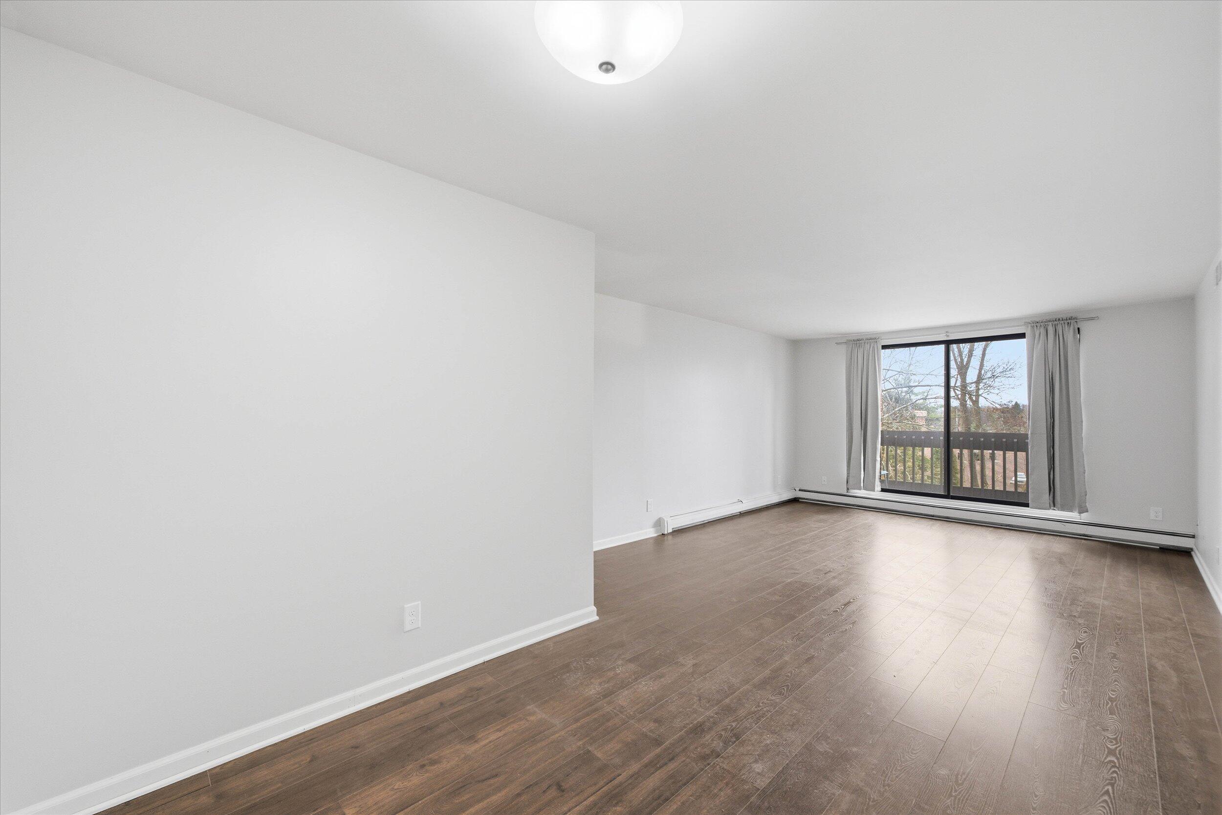 2300 Good Hope Road, Unit 340 Glendale, WI 53209 - Photo 9 of 37 08-Middle Coast-7