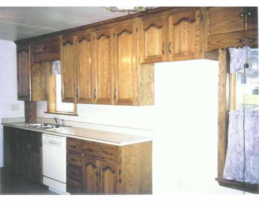 802 Metz Road Parker, PA 16049 - Photo 3 of 8 Kitchen.