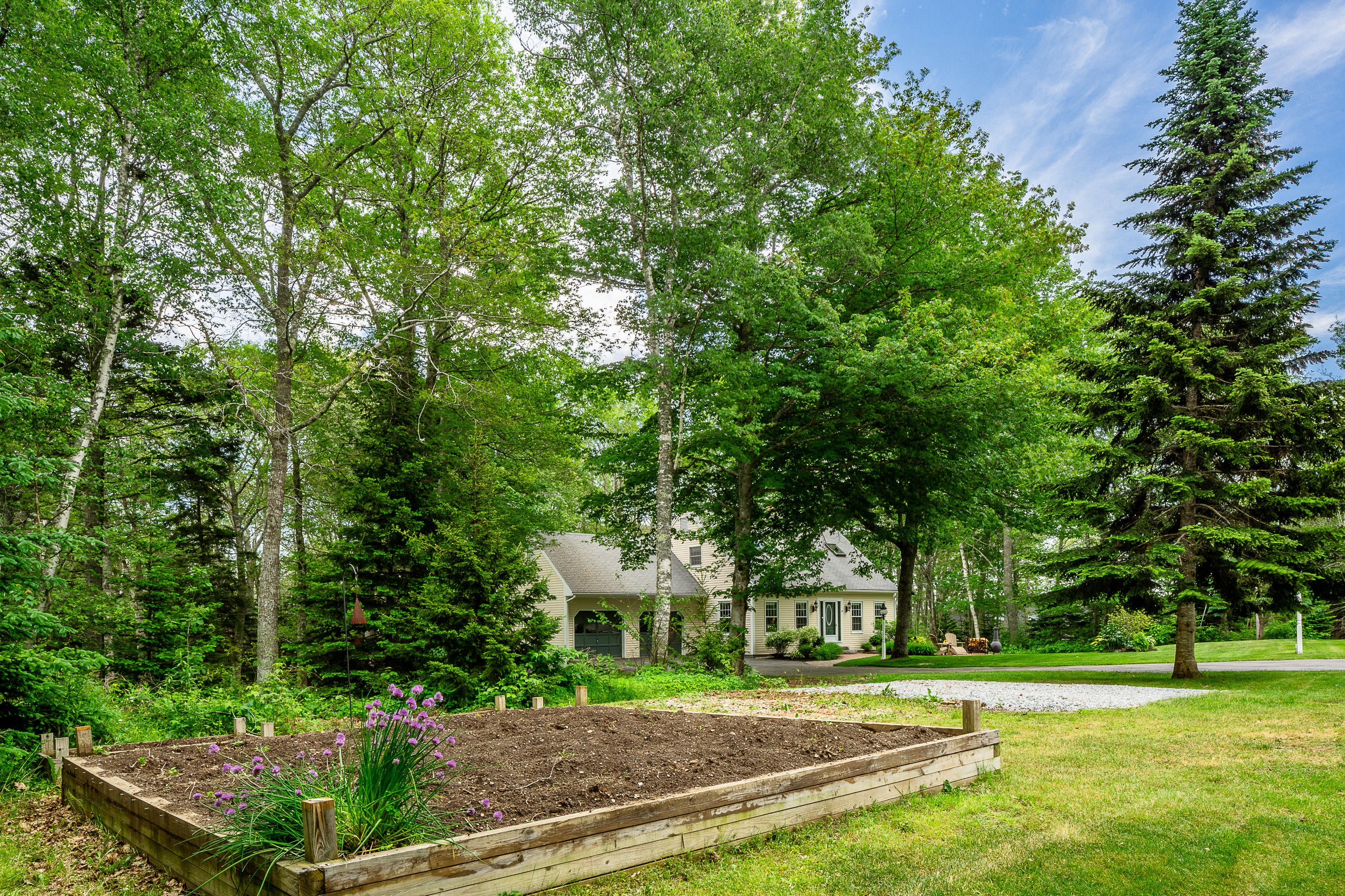 8 Yankees Way Boothbay, ME 04544 - Photo 3 of 40 8Yankee_07_S_print
