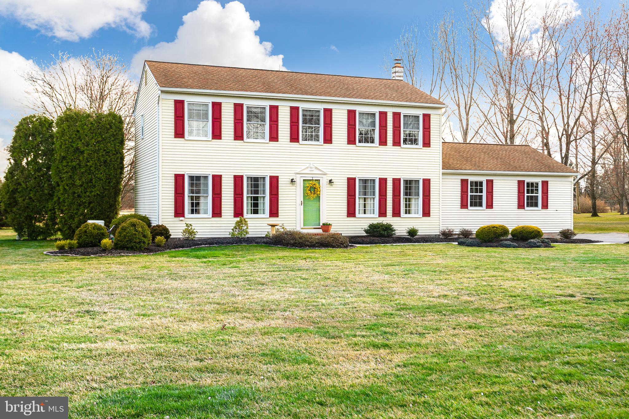 422 White Pine Road Columbus, NJ 08022 - Photo 2 of 39 Gallery Image 2