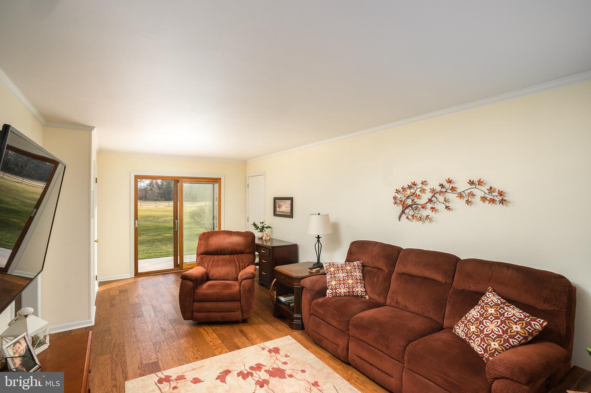 422 White Pine Road Columbus, NJ 08022 - Photo 17 of 39 Gallery Image 17