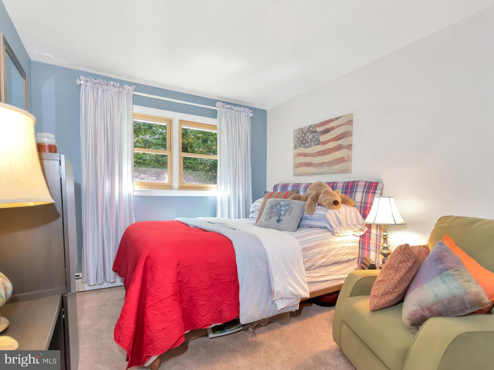 1302 Providence Road Secane, PA 19018 - Photo 16 of 25 Gallery Image 16