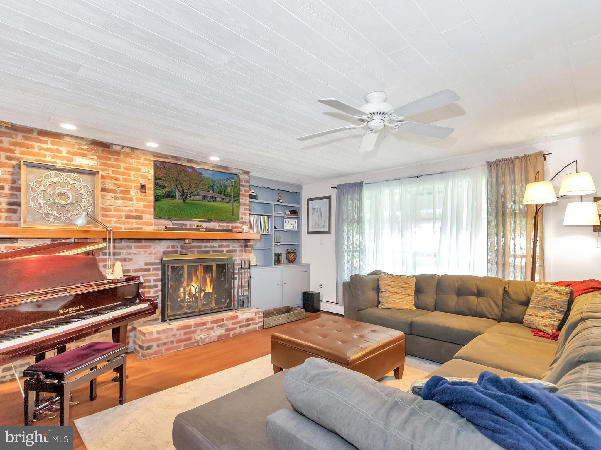 1302 Providence Road Secane, PA 19018 - Photo 5 of 25 Gallery Image 5