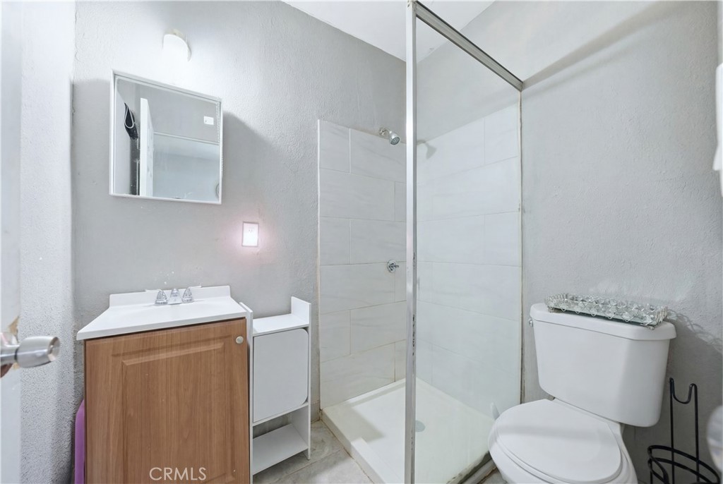 1230 Arthur Avenue Riverside, CA 92501 - Photo 20 of 37 Digitally Decluttered