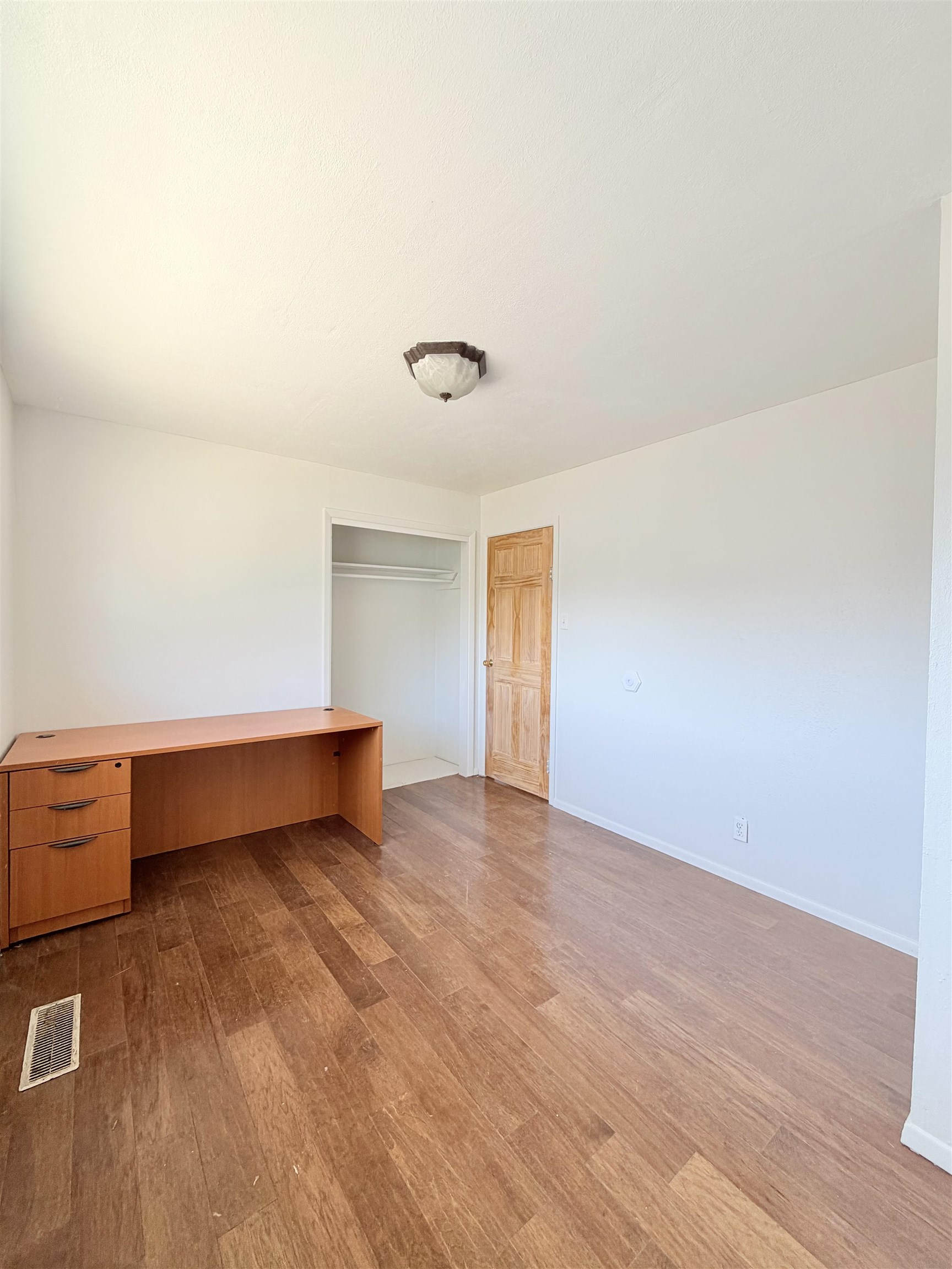 9 Castle Road Cerro, NM 87519 - Photo 27 of 35 Gallery Image 27