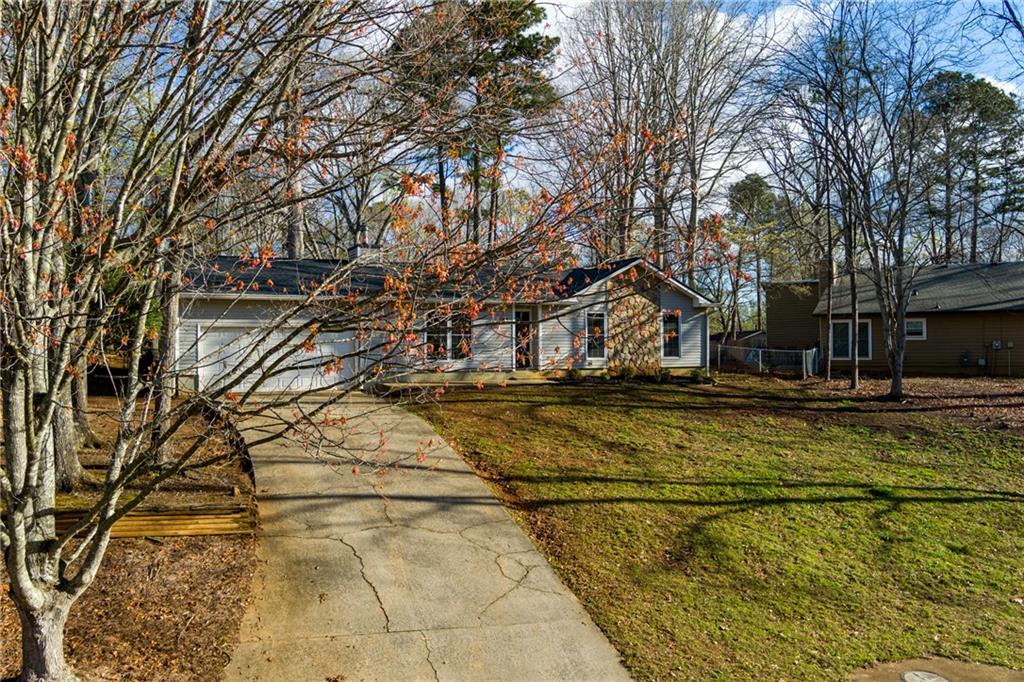 1188 Ridgeside Drive Northwest Acworth, GA 30102 - Photo 4 of 38