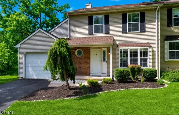 $599,999 | 10 Pamlico Path, Somerville, NJ 08876