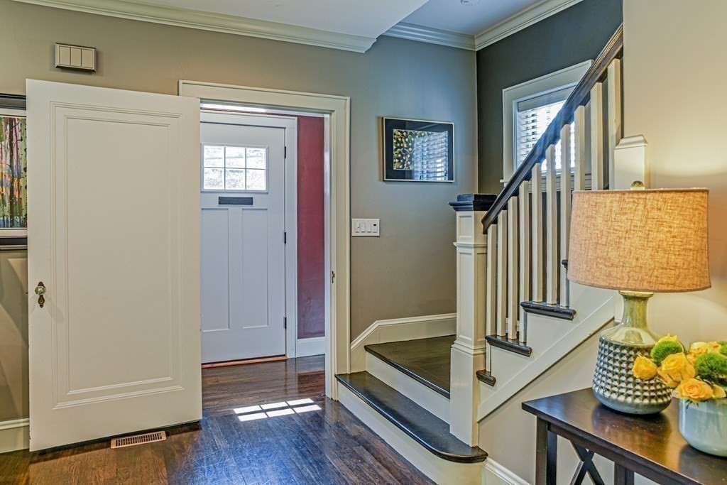 23 Tobey Road Belmont, MA 02478 - Photo 4 of 38 Gallery Image 4