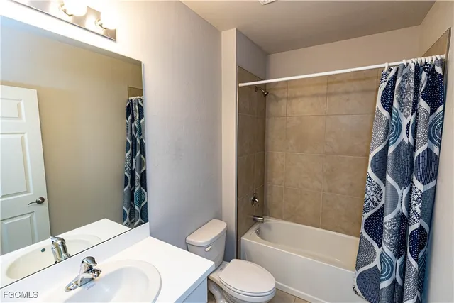 $2,800 | 1401 Fountain Avenue, Fort Myers, FL 33919