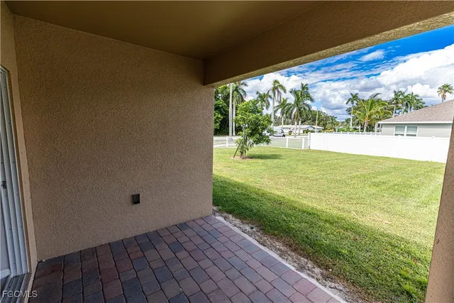 $2,800 | 1401 Fountain Avenue, Fort Myers, FL 33919